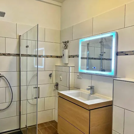 Apartment Modern Family In